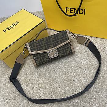Okify Fendi Soft Trunk Baguette Bag In Brown 22x13x6.5cm
