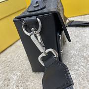 Okify Fendi Soft Trunk Baguette Bag In Black 22x13x6.5cm - 5