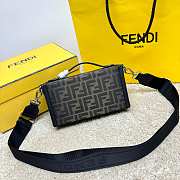 Okify Fendi Soft Trunk Baguette Bag In Navy Blue 22x13x6.5cm - 3