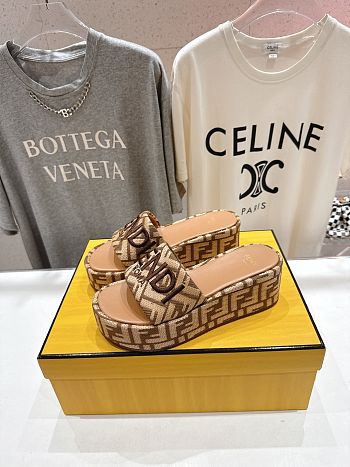 Okify Fendi Brown Platform Slides EU35-41
