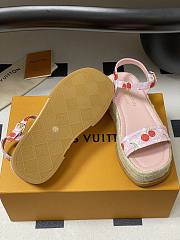 Okify Louis Vuitton x TM Maya Cherry Platform Sandals In Pink 5cm EU35-41 - 5