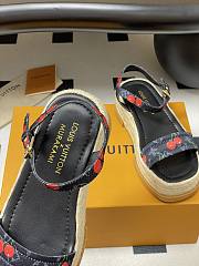 Okify Louis Vuitton x TM Maya Cherry Platform Sandals In Black 5cm EU35-41 - 2