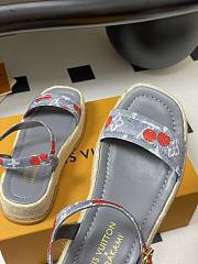 Okify Louis Vuitton x TM Maya Cherry Platform Sandals In Gray 5cm EU35-41 - 3
