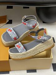 Okify Louis Vuitton x TM Maya Cherry Platform Sandals In Gray 5cm EU35-41 - 2