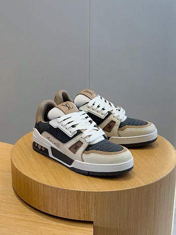 Okify Louis Vuitton Brown Sneakers EU38-45 1AHTFN