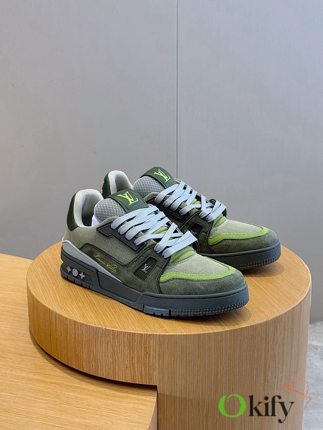 Okify Louis Vuitton Green Sneakers EU38-45 1AHTG7 - 1