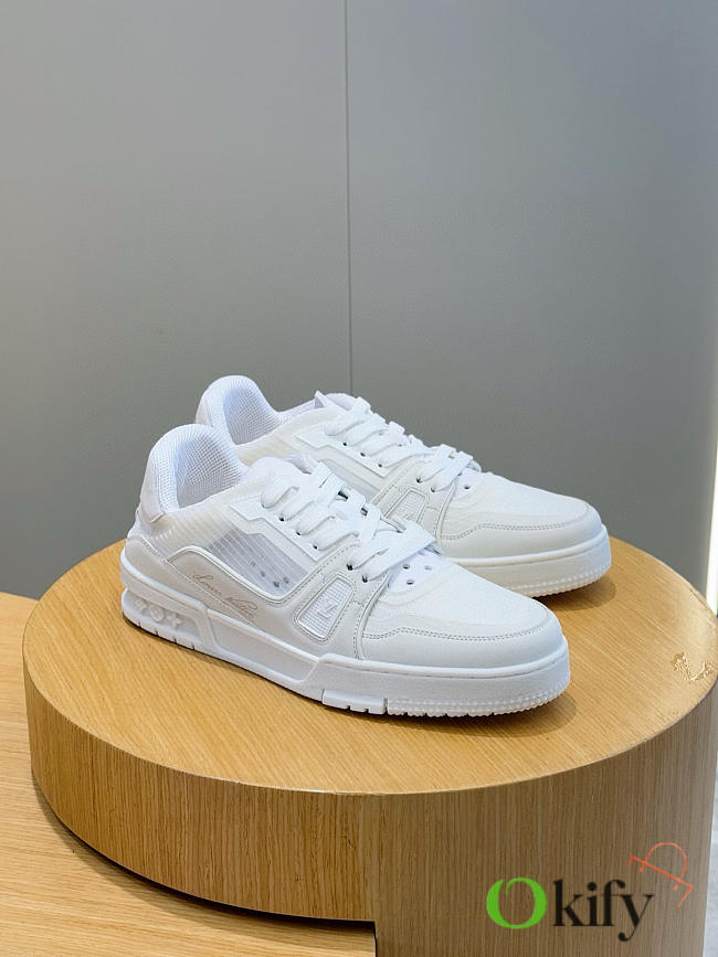 Okify Louis Vuitton White Sneakers EU38-45 1AHTJK - 1