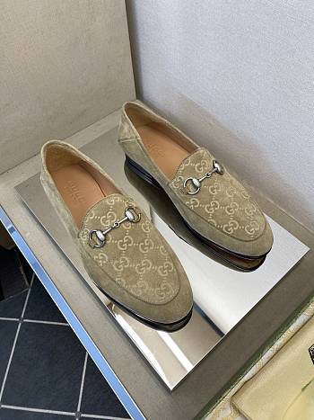 Okify Gucci Beige Horsebit Suede Loafers For Men EU38-45