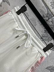 Okify Dior Set Of Sporty Top And Shorts In White And Pink SML - 2