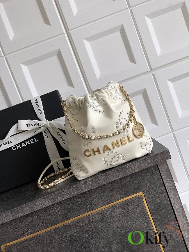 Okify CC 22 Calfskin Mini Handbag In White 23cm - 1