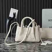 Okify Bottega Veneta Small Pinacoteca Bag In White 24x15x12cm - 4