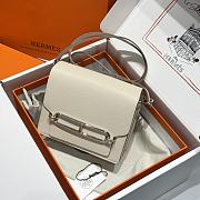 Okify Hermes Roulis 18 Bag In White Leather And Silver Hardware 18x6x15cm  - 1