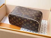 Okify Louis Vuitton Toiletry Bag In Brown Monogram M11750 24x13x13cm - 5