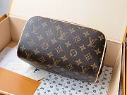 Okify Louis Vuitton Toiletry Bag In Brown Monogram M11750 24x13x13cm - 3