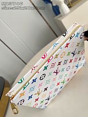 Okify Louis Vuitton x TM Toiletry Pouch In White M13746 25x20x5cm - 4