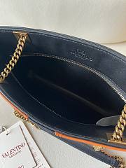 Okify Valentino Garavani Viva Superstar Small Bag In Black And Brown 27x18x3cm  - 3