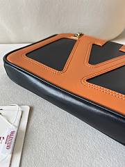 Okify Valentino Garavani Viva Superstar Small Bag In Black And Brown 27x18x3cm  - 2
