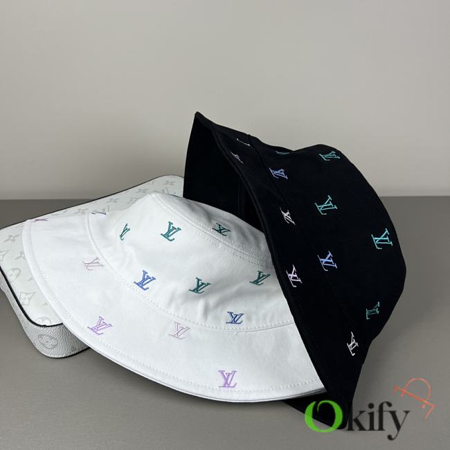 Okify Louis Vuitton Shading Monogram Black/White Bucket Hat - 1