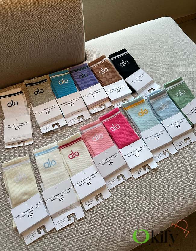 Okify Alo Socks (Choose 1/14 colors) - 1