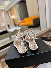 Okify Alevi Mlano Diamond Flat Sandals In Beige - 5