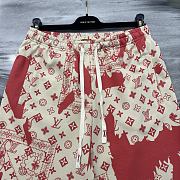 Okify Louis Vuitton Red Shorts 24335 - 3