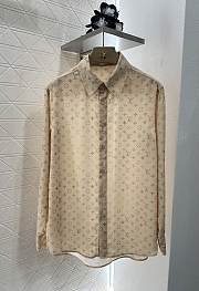 Okify Louis Vuitton Set Of Beige Shirt And Long Skirt - 2