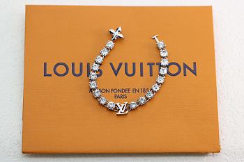 Okify Louis Vuitton Diamond Bracelet 24365