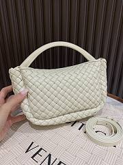 Okify Bottega Veneta Small Cobble Top Handle Bag In White 23x11x8cm - 6