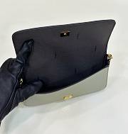 Okify Fendi Fendigraphy Wallet On Chain In Gray 21x4x11cm - 2