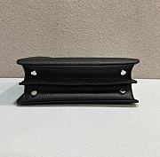 Okify Fendi ISeeU Bag In Black 26x8x20cm - 2