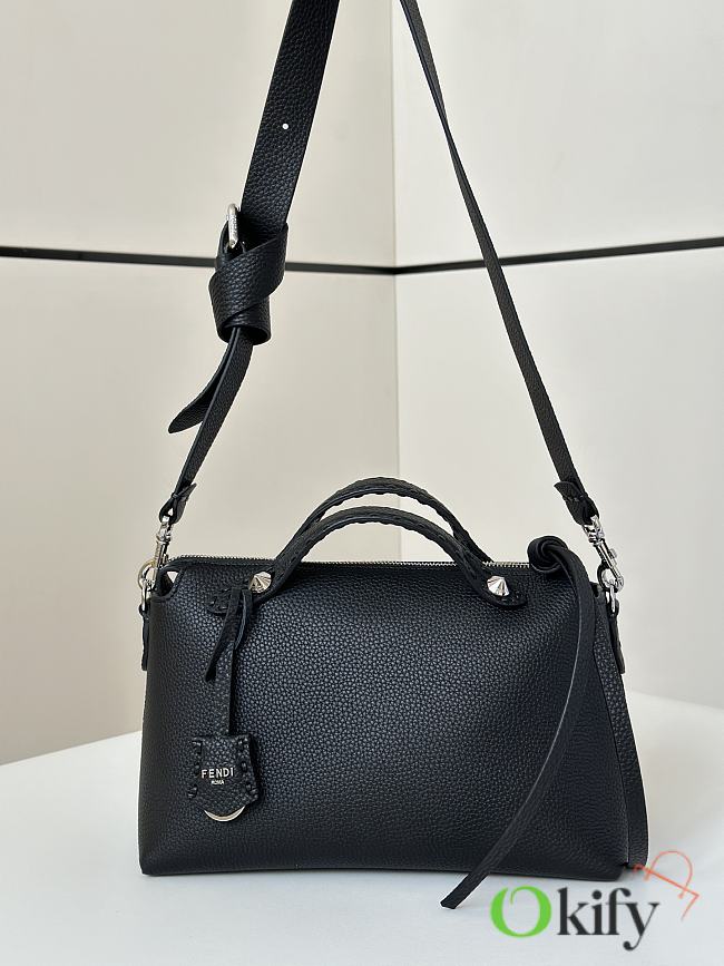 Okify Fendi Selleria Bag In Black 29x13x17cm - 1