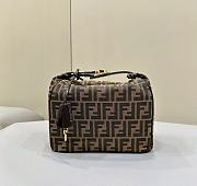 Okify Fendi Vanity Bag In Brown 26x15x19cm - 1