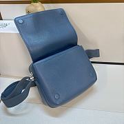 Okify Loewe Medium Pebble Messenger Bag In Blue 23x18x9cm - 6