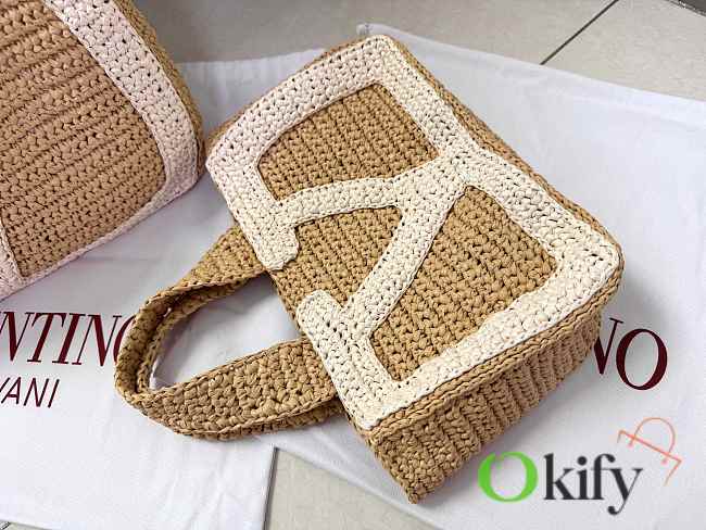 Okify Valentino Garavani Viva Superstar Small Raffia Bag In White 26x18x7cm - 1