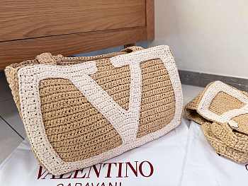 Okify Valentino Garavani Viva Superstar Large Raffia Bag In White 34x24x9cm