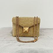 Okify Valentino One Stud Crystal Bag In Gold 19x14x11cm - 1