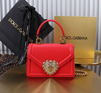 Okify Dolce & Gabbana Devotion Chain Handle Bag In Red 19x4.5x13cm
