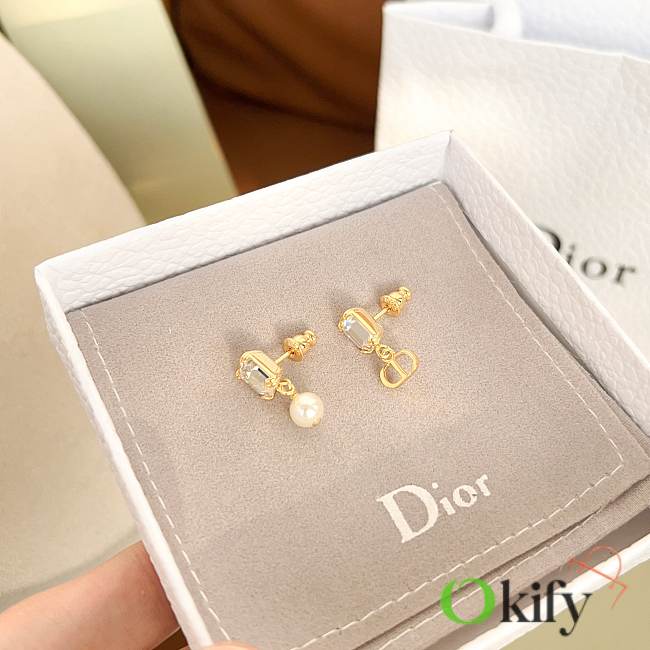 Okify Dior Petit CD Earrings 24510 - 1