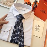 Okify Hermes Twill Silk Animal Tie  - 2