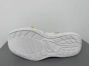 Okify Balenciaga Hamptons Sneakers In White - 5
