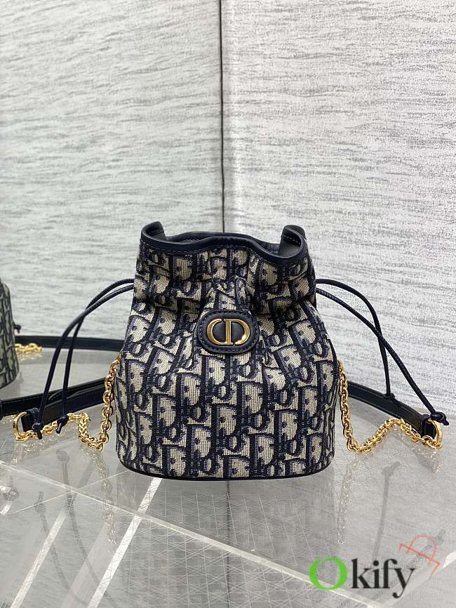 Okify Dior 30 Montaigne Mini Bucket Bag With Drawstring In Blue 16x13x18.5cm - 1