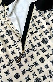 Okify Louis Vuitton Black And White Dress  - 5