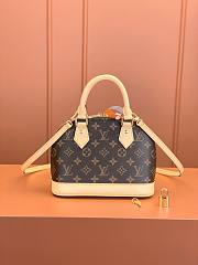 Okify Louis Vuitton Alma BB Bag In Beige M53152 23.5x17.5x11.5cm - 6