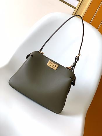 Okify Fendi Peekaboo Soft Small Bag In Olive Green 29x12x19cm