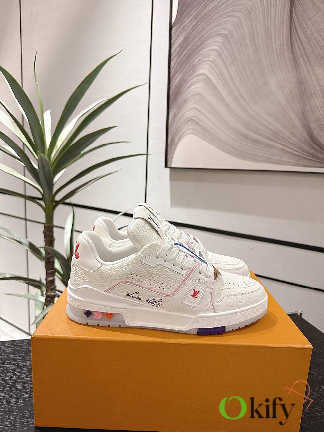 Okify Louis Vuitton Sneakers 24656 - 1