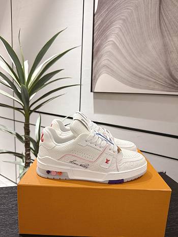Okify Louis Vuitton Sneakers 24656