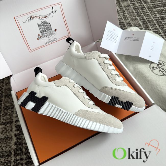 Okify Hermes Bouncing Sneakers In White With Black H  - 1
