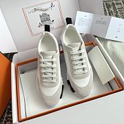 Okify Hermes Bouncing Sneakers In White With Black H  - 6