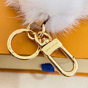 Okify Louis Vuitton Vivienne Fur Keychain M02300 - 5