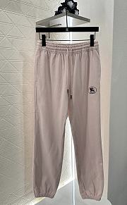 Okify Burberry Set Of Pink Hoodie Zipper And Pants - 5